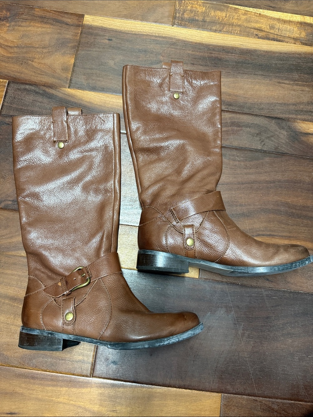 Nine West Classic Brown Leather Mid-Calf Riding Boots